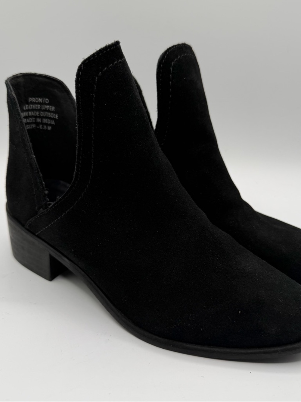 Coconuts by Matisse Pronto Black Suede Cutout Ankle Boots Womens 6.5